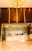 Туры в отель Four Seasons Qingteng Hotel (Zhongzhu Building Wenyi Road)