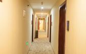 Туры в отель Super 8 Hotel (Quanzhou Nan'an Hongse Laifulong Shopping Plaza)