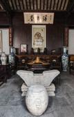 Туры в отель The Fallen Flower Old House - Luxurious Garden Suites in Jiangnan Courtyard Style