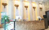 Туры в отель Xuzhou Huayi Mingren Business Hotel (Golden Eagle People's Square)
