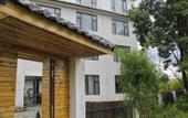 Туры в отель Lihu Residence Resort (Lijiang Tianrui Howard Johnson Resort Huama Street)