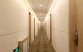 Туры в отель Gumai Hotel (Shenyang Youth Park Metro Station · Caitai Night Market Branch)