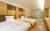 Туры в отель Deep Sleep Hotel (Xuzhou High-Speed Railway Station Front Square Zhenxing Avenue)