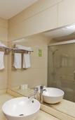 Туры в отель Elong ME Hotel (Deqing Railway Station)