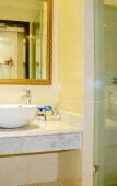 Туры в отель Homeinn · Aifeel Hotel (Haining Intime City Haichang Road Subway Station)