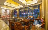 Туры в отель Floral Hotel·Yangshuo Shiyin Yue Hotel (Yangshuo Xijie Shili Hualang Branch)