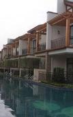 Туры в отель Baodun Lake Hushan Hot Spring Resort