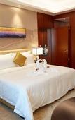 Туры в отель The Thousand Laterns Lake Hotel