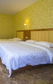 Туры в отель Rainbow · Light Luxury Audio-Visual Homestay (Yangshuo West Street)
