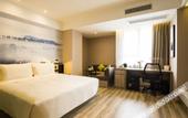 Туры в отель Yihan Cloud Hotel (Yixing City Center Jiaoq Pedestrian Street Branch)