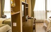 Туры в отель Rezen Hotel (Ranjiaba Flower Garden Light Rail Line 6 Station)