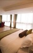 Туры в отель Rezen Hotel (Ranjiaba Flower Garden Light Rail Line 6 Station)