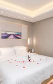 Туры в отель Lavande Hotels (Chengdu Xihe Bolin Square)