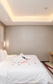 Туры в отель Lavande Hotels (Chengdu Xihe Bolin Square)