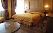 Туры в отель Hotel Les Rochers