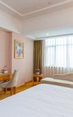 Туры в отель Vienna Hotel (Huizhou Zhongkai High-speed Railway Station Green Fairy Tale Branch)