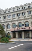 Туры в отель Hengdian World Studios · Licha Hotel (Circus City)