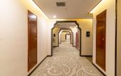 Туры в отель Yangzhou Slender West Lake Dongguan Street Yunhe No.1 Resort Hotel