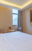 Туры в отель Taizhou Zhonghua Mould Theme Hotel