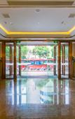 Туры в отель Yeste International Hotel Jinhu Plaza, South Lake Park Subway Station