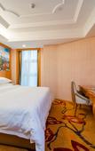 Туры в отель Vienna International Hotel (Guiyang Yunyan District Century Jinyuan Shopping Center)