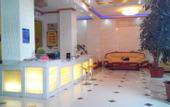 Туры в отель Jinsheng Business Hotel (Nanhu Park, Mengzi Xintiandi Pedestrian Street)