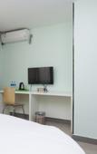 Туры в отель Elong Me Anlai Hotel (Shanghai Huashan Hospital Gucun Park Subway Station)