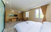Туры в отель Century Business Hotel (Zuoling New Town)