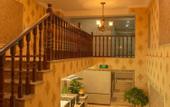 Туры в отель Chongqing Houhuang Hotel (University Town Weidianyuan Subway Station)