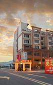 Туры в отель Yingjiuhong Black Tea Theme Hotel