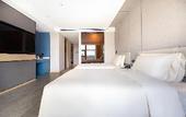 Туры в отель Atour Hotel (Guiyang Guanshanhu Park Xingyi Road)