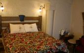 Туры в отель Local Cave House Hotel