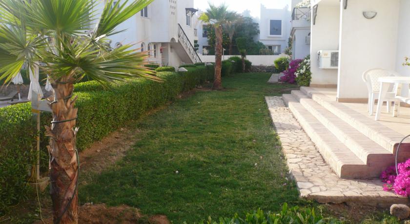 Logaina Sharm Resort