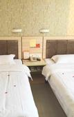 Туры в отель Huaying Yiju Hotel (Yijia Branch, Raoyang Renhe Road, Hengshui)