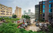 Туры в отель Wuhan Xiaocheng EZ Hotel (Huquan Metro Station)