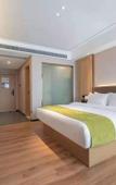 Туры в отель GreenTree Inn Express Hotel (Chengdu North Railway Station Saiyuntai Metro Station)