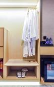 Туры в отель Money Holiday Inn(JiaHe wanggang Subway station store)
