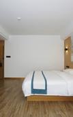 Туры в отель Hotel City Comfort Inn(Guilin Municipal Goverment Flying Tiger Park Store)