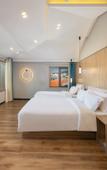 Туры в отель Floral Hotel·Qingdao Dream Ship Scenic Hotel