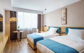 Туры в отель Floral Hotel · Yongjingyuan Hotel(Tunxi Old Street store)
