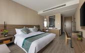 Туры в отель Shanghai ·  Gu Village Resort Estate