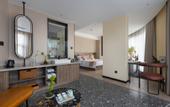 Туры в отель Shanghai ·  Gu Village Resort Estate