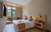 Туры в отель Shanghai ·  Gu Village Resort Estate