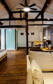 Туры в отель Floral Hotel · Yixing Lake Father Holds Hometown Hotel
