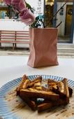 Туры в отель Floral Hotel · Yixing Lake Father Holds Hometown Hotel