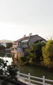 Туры в отель Floral Hotel · Yixing Lake Father Holds Hometown Hotel