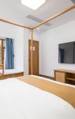 Туры в отель Floral Hotel ·Shanghai Huachen Yuexi hotel (Chongming Island near Xisha Pearl Lake scenic spot)