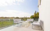 Туры в отель Floral Hotel· Shanghai Jiuxiang hotel (Chongming Forest Park store)
