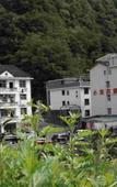 Туры в отель Floral Hotel · Mountain Whisper Hotel(Shennongjia Wooden fish store)
