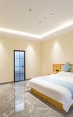 Туры в отель Floral Hotel·Wendu hotel (Chongzhou Dezi Old Town